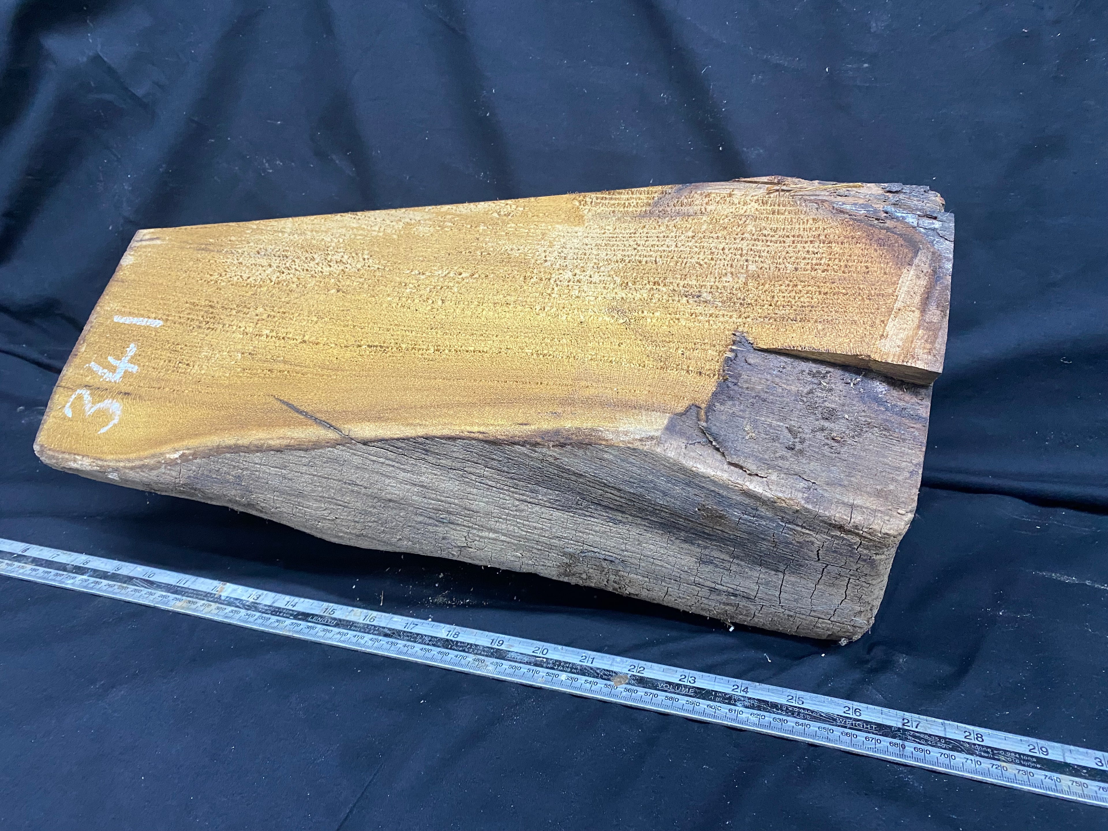 Hardwood mulberry, block dry 493 L x 200 W x 150 D mm (341)