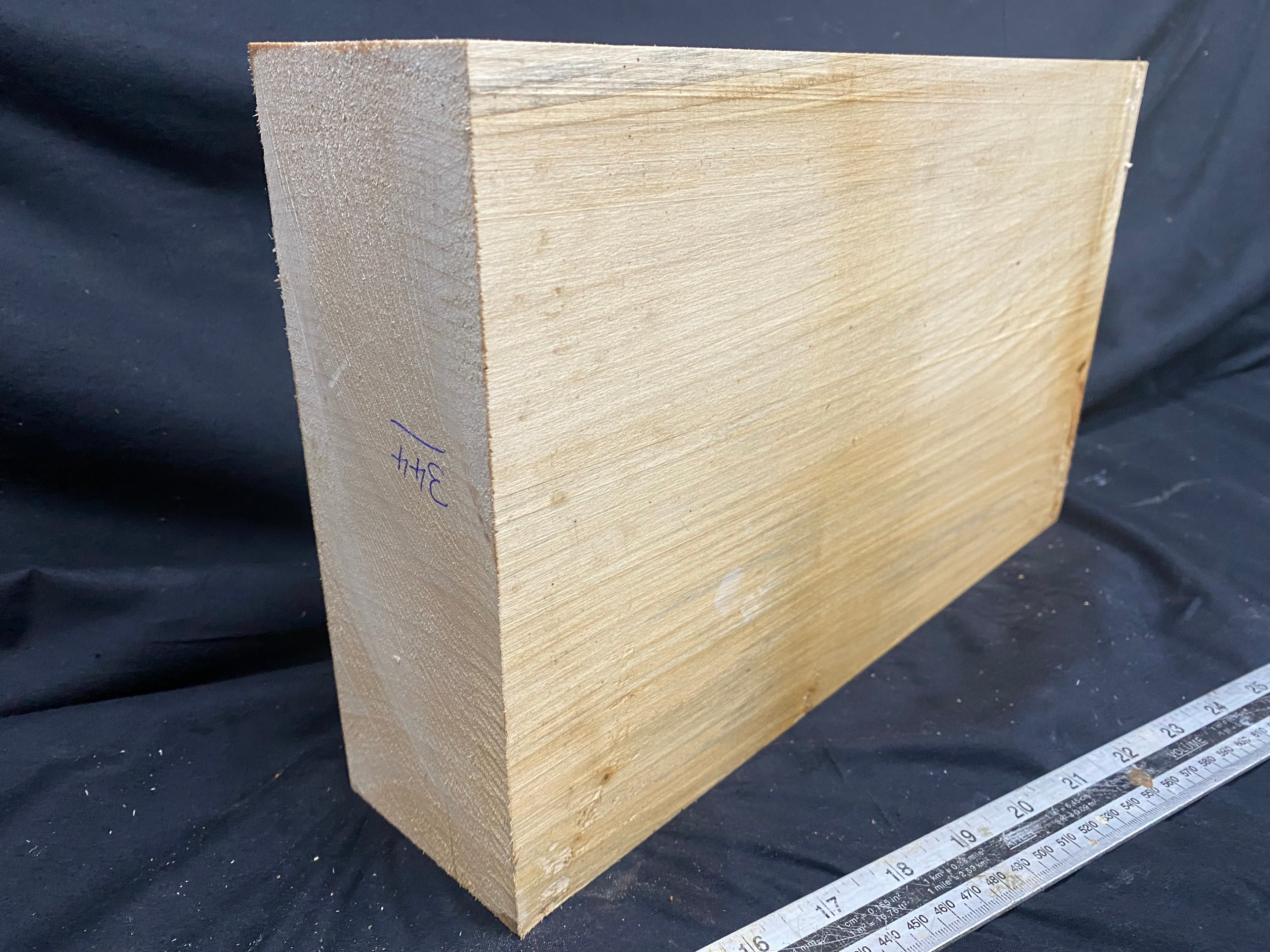 woodcarving or sculpting lime block 365 L x 215 W x 80 D mm    (344)