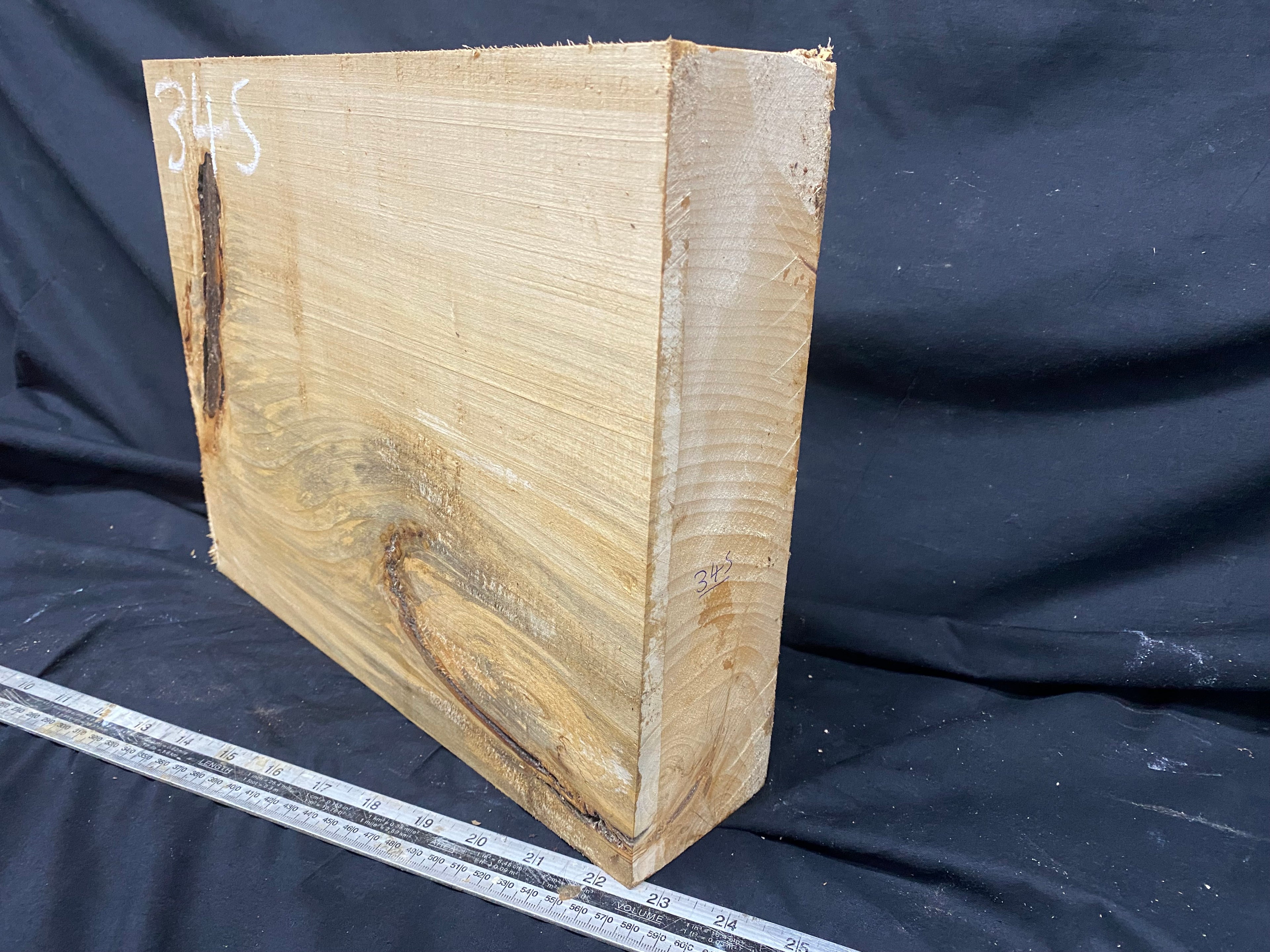 woodcarving or sculpting lime block 356 L x 285 W x 80 D mm    (345)