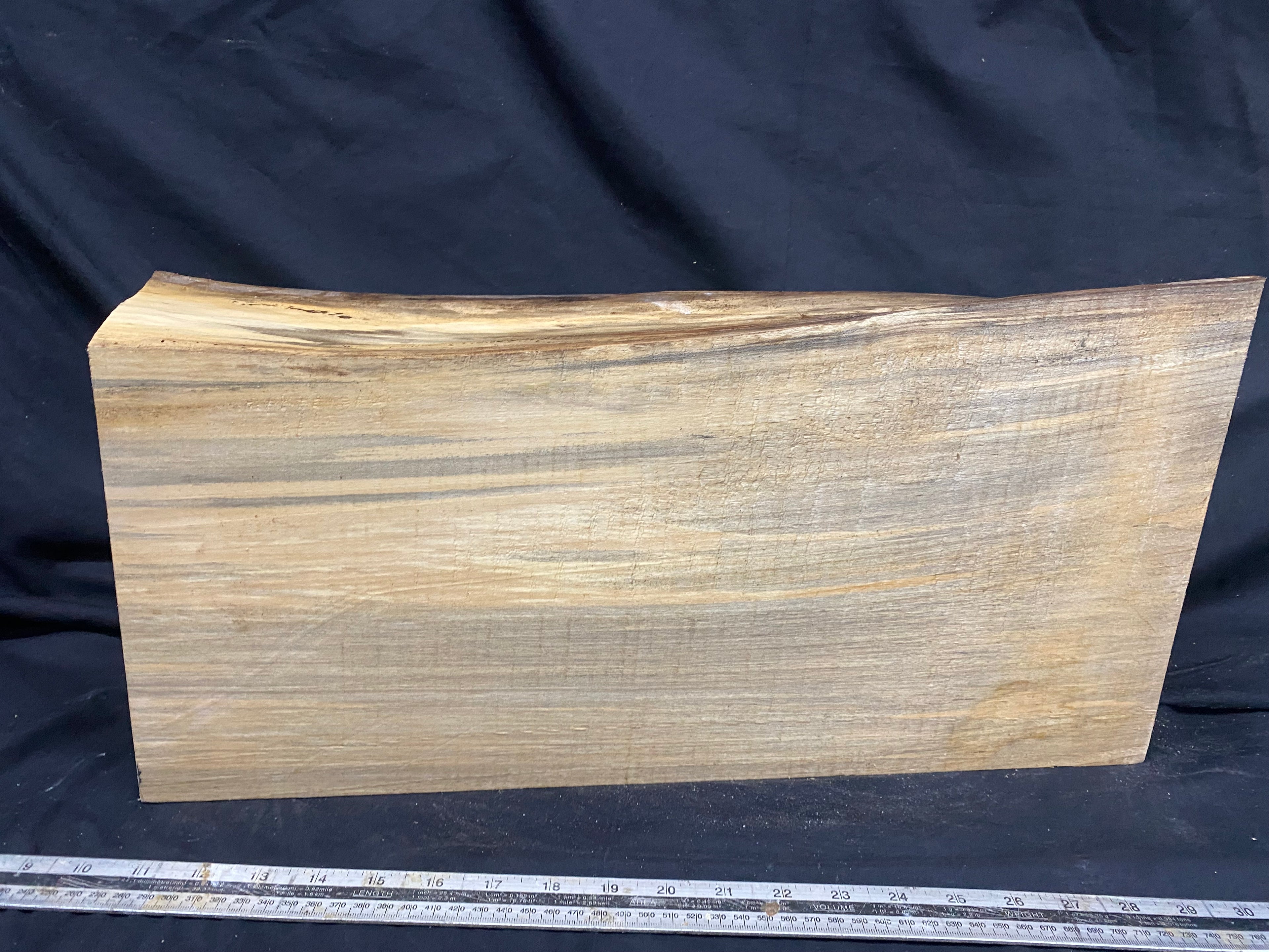 woodcarving or sculpting lime wood 525 L x 267 W x 85 D mm    (349)