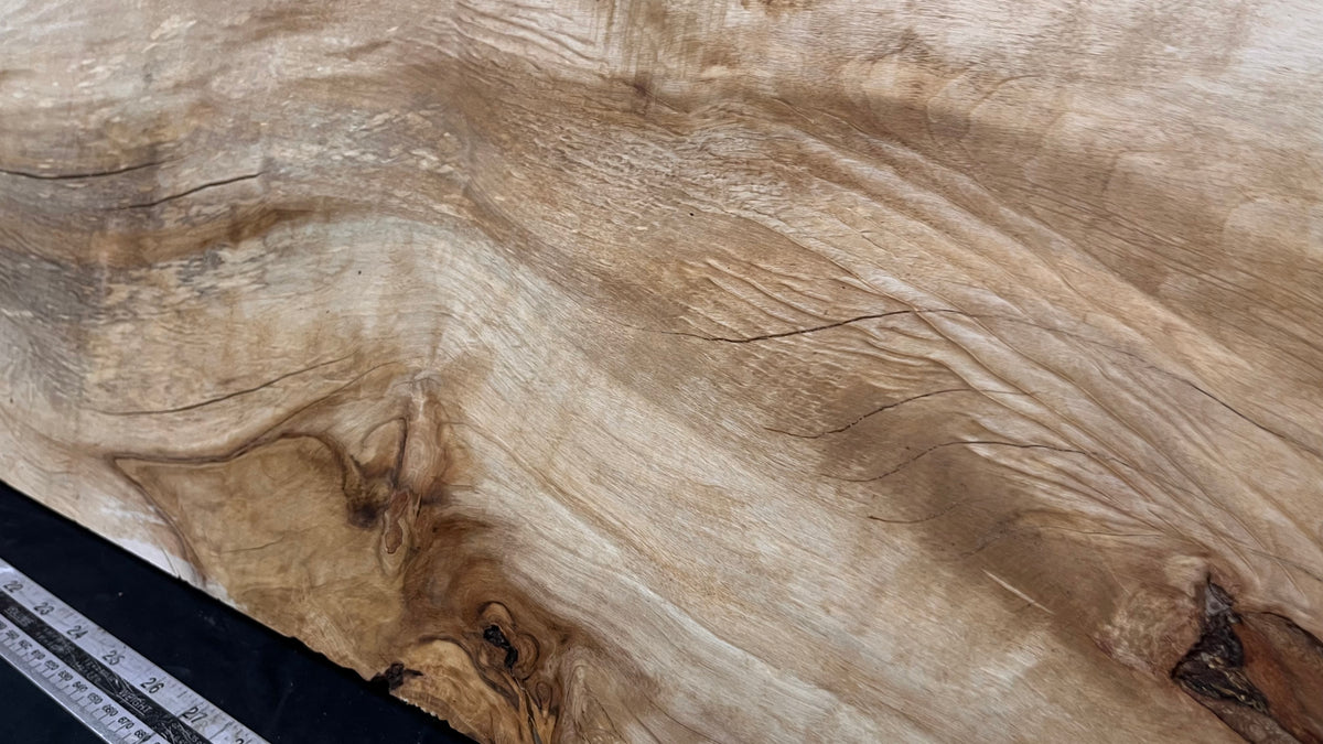 Hornbeam resin table project, shef, mantle 1075 L x 379 W x 42 D mm  (645)