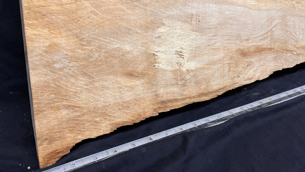Hornbeam resin table project, shef, mantle 1075 L x 379 W x 42 D mm  (645)