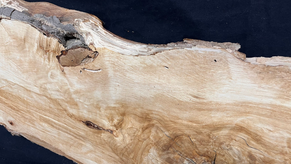 Hornbeam resin table project, shef, mantle 954 L x 294 W x 37 D mm  (646)