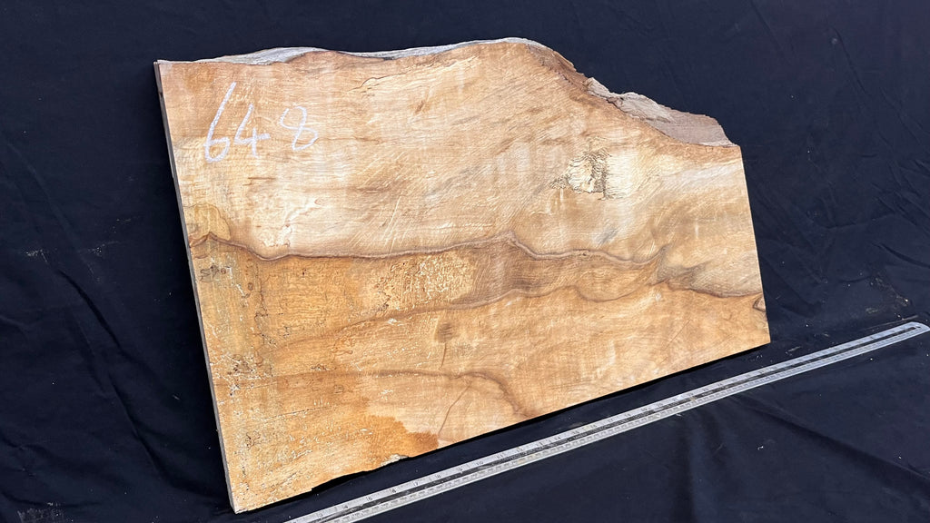 Hornbeam resin table project, shef, mantle 743 L x 452 W x 35 D mm  (648)