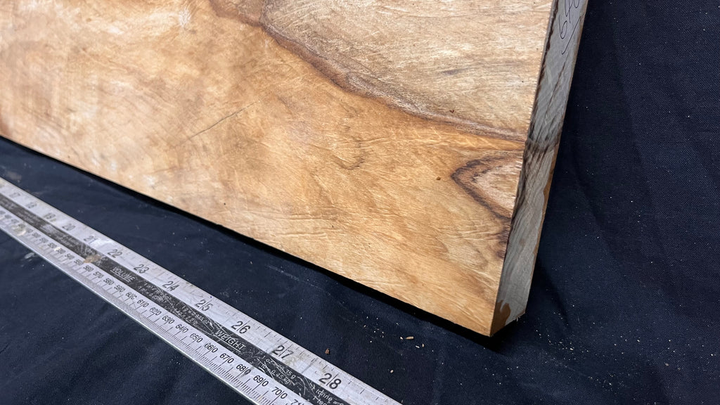 Hornbeam resin table project, shef, mantle 743 L x 452 W x 35 D mm  (648)