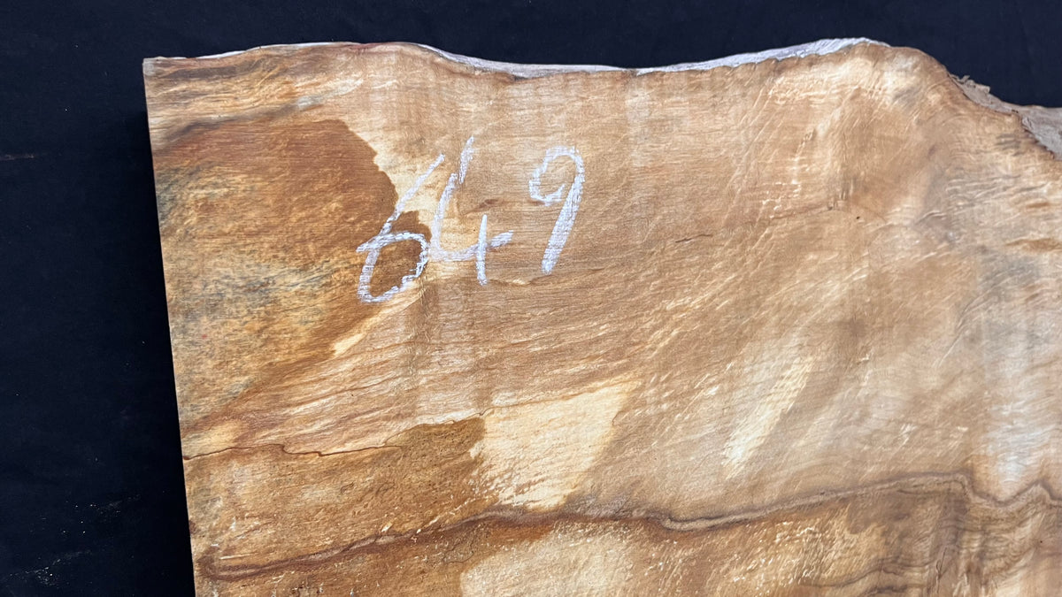 Hornbeam chopping board, shelf, mantle 678 L x 460 W x 42 D mm  (649)