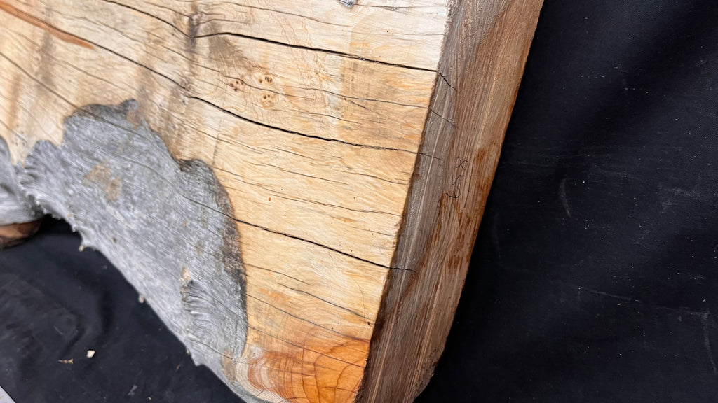 Coffee table top yew, slab, board 873 L x 388 W x 67 D mm    (658)