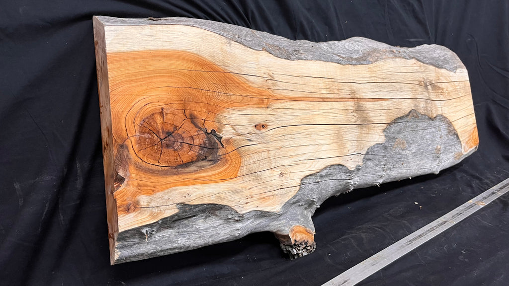 Coffee table top yew, slab, board 873 L x 388 W x 67 D mm    (658)