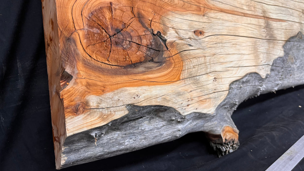Coffee table top yew, slab, board 873 L x 388 W x 67 D mm    (658)