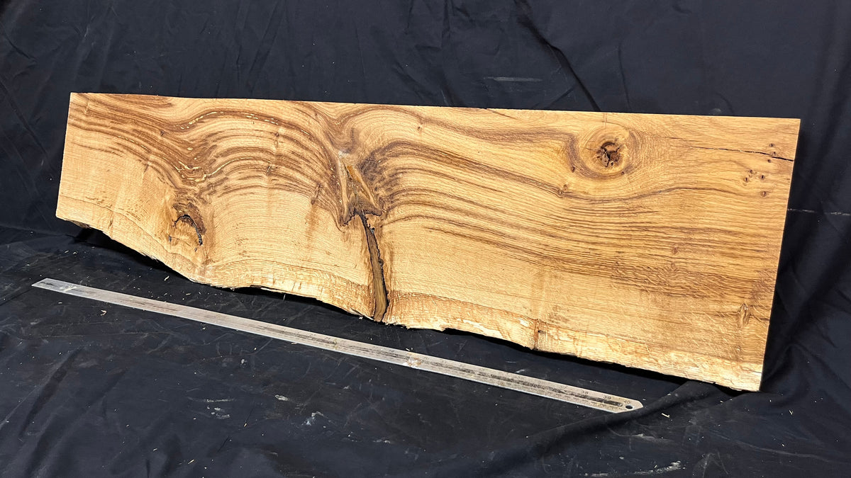 Oak hardwood shelf, plaque, resin table 1230 L x 308 W x 47 D mm     (661)