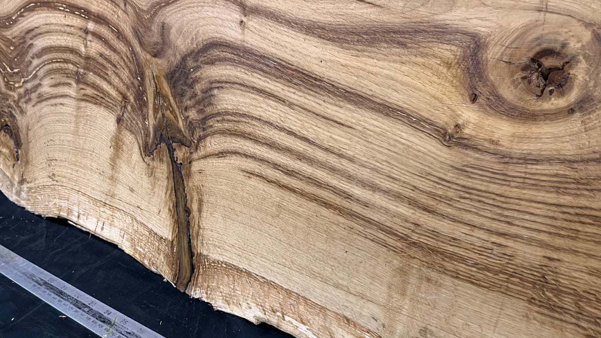Oak hardwood shelf, plaque, resin table 1230 L x 308 W x 47 D mm     (661)