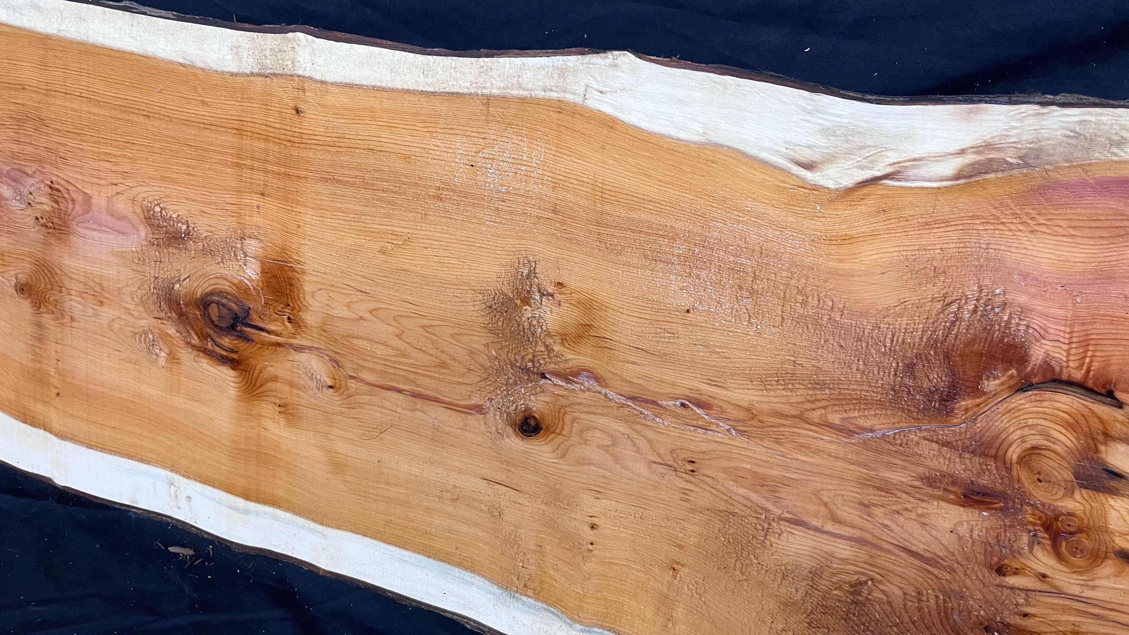 Hardwood yew, slab, resin table blank  986 L x 348 W x 40 D mm    (392)