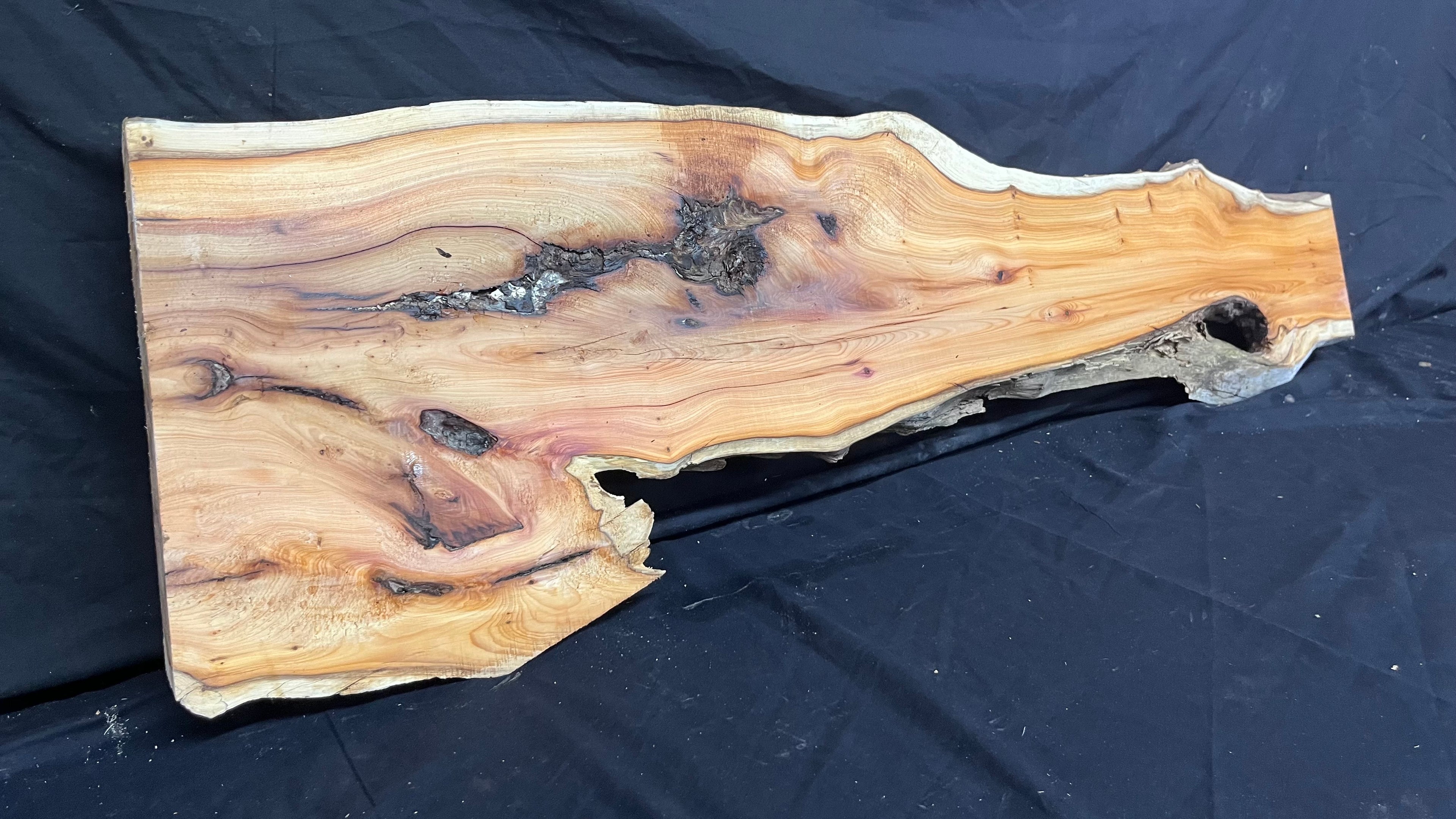 Hardwood yew, slab, resin table blank  1097 L x 340 W x 30 D mm    (399)