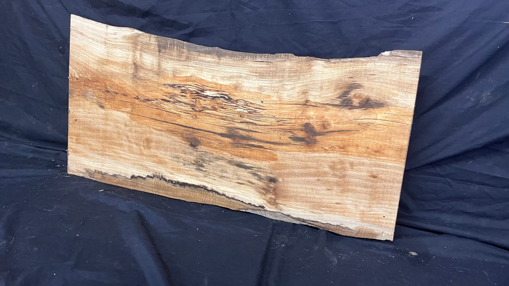 London Plane Mantle 788 L x 394 W x 63 D mm       (405)
