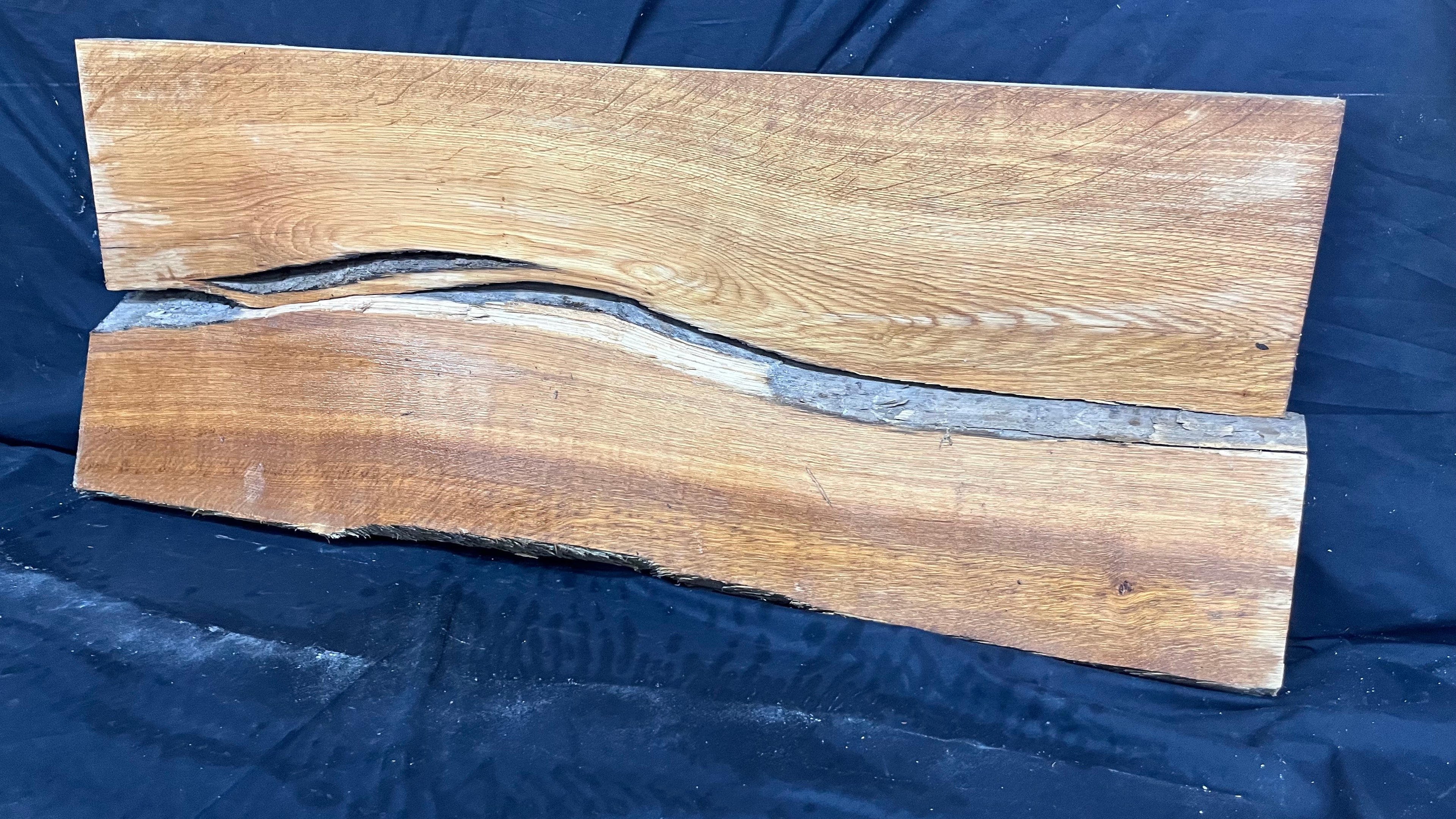 Naturally split brown oak resin table project               (417)