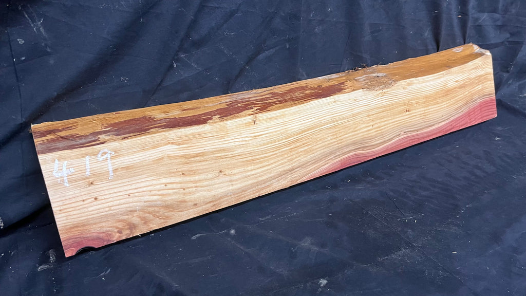 RED CEDAR PLANK, BOARD.  935 L x 179 W x 47 D mm  (419)
