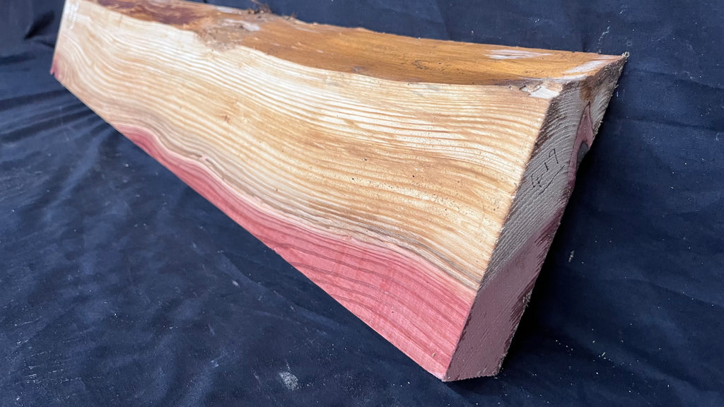 RED CEDAR PLANK, BOARD.  935 L x 179 W x 47 D mm  (419)