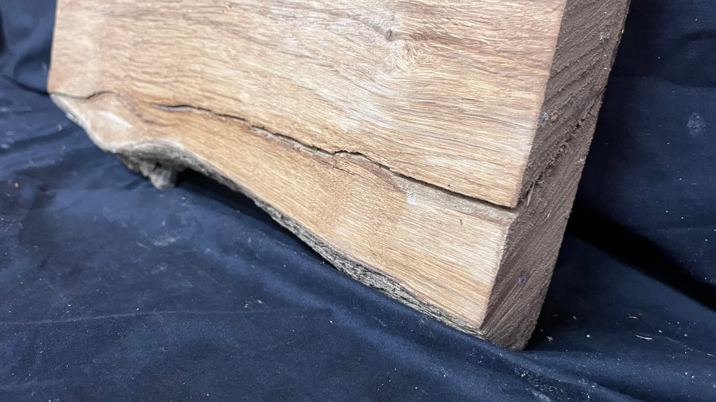 Pippy oak craft wood, 495 L x 426 W x 38 D mm    (423)