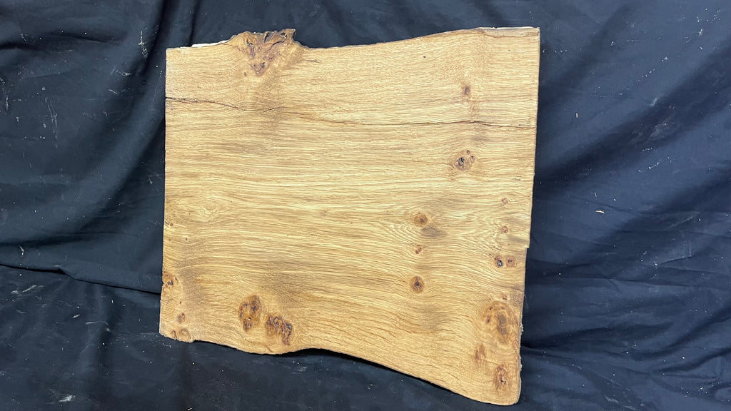 Pippy oak craft wood, 495 L x 426 W x 38 D mm    (423)