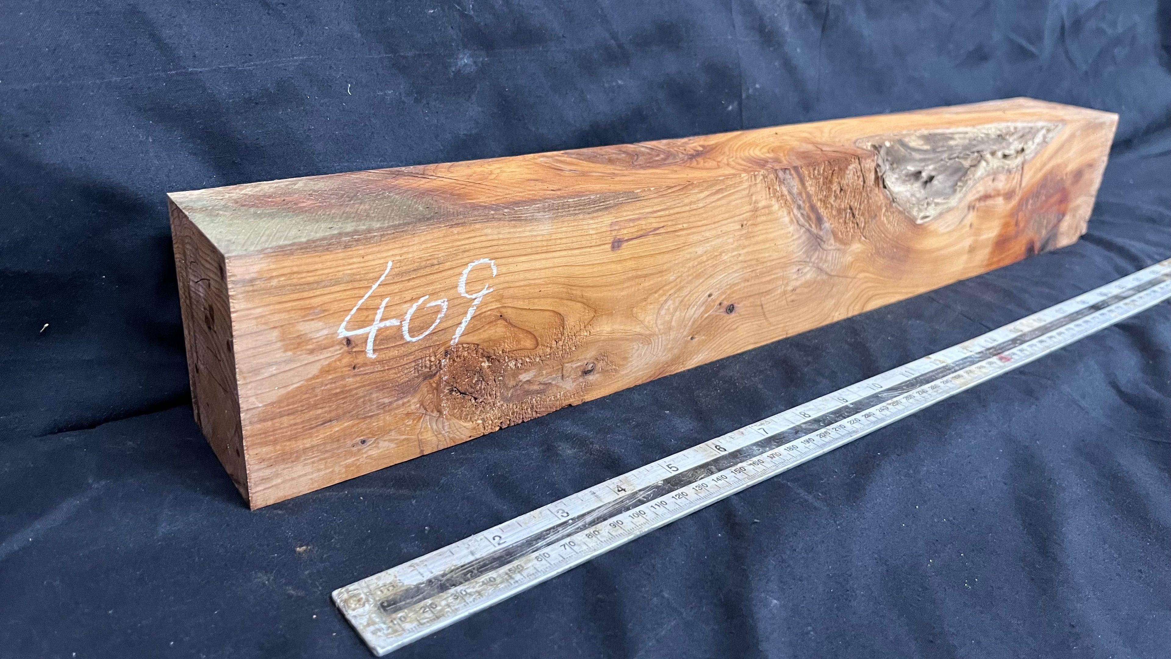 Yew, mantle piece, slab, board, shelf 611 L x 90 W x 68 D mm    (409)