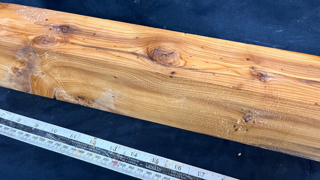 Yew, mantle piece, slab, board, shelf 611 L x 90 W x 68 D mm    (409)