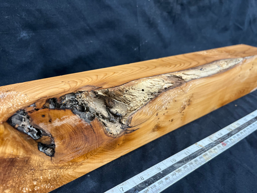 Yew, mantle piece, slab, board, block 605 L x 90 W x 68 D mm    (410mt)