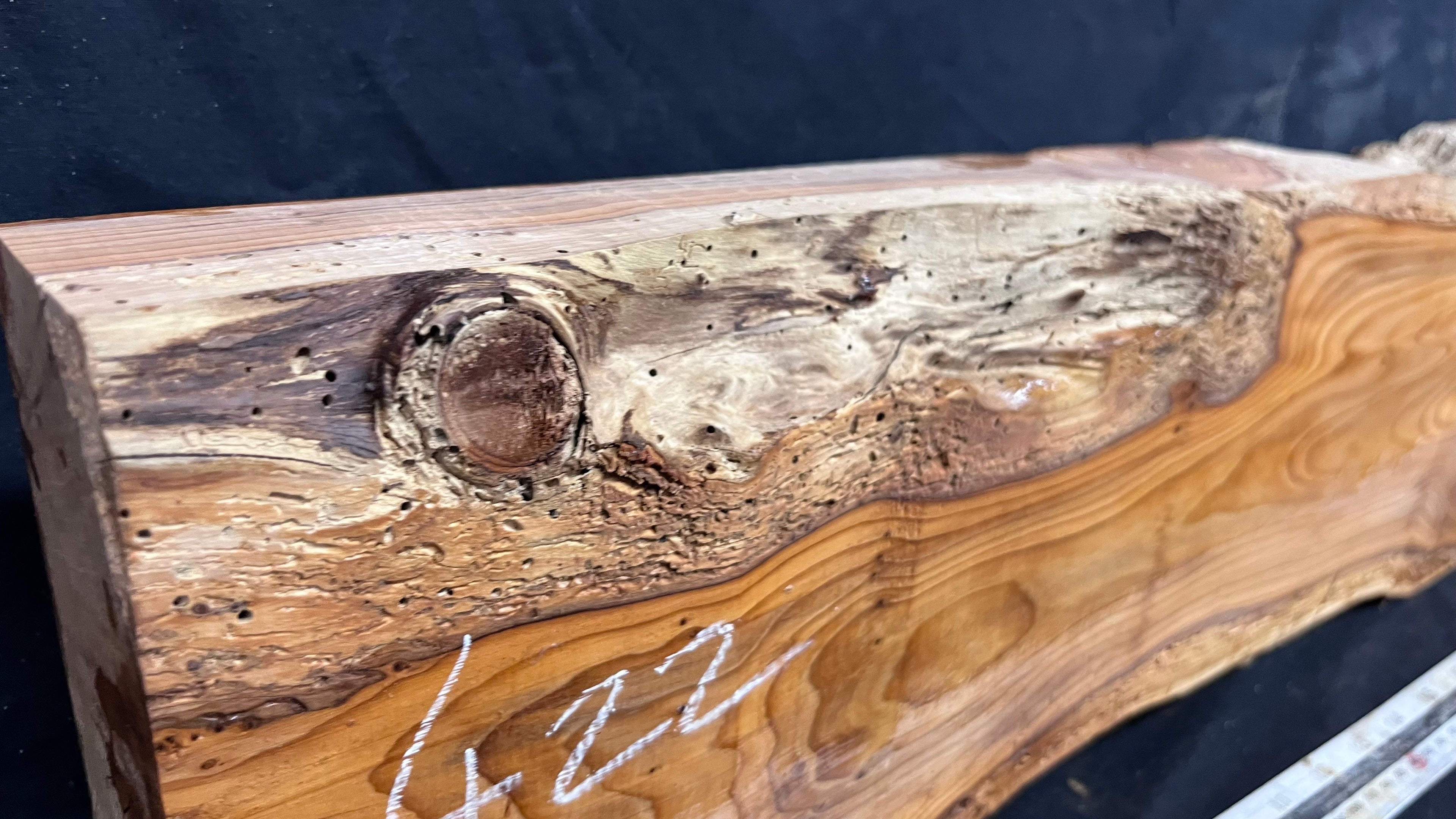 Yew, resin project, slab, board, block 533 L x 184 W x 60 D mm    (422mt)
