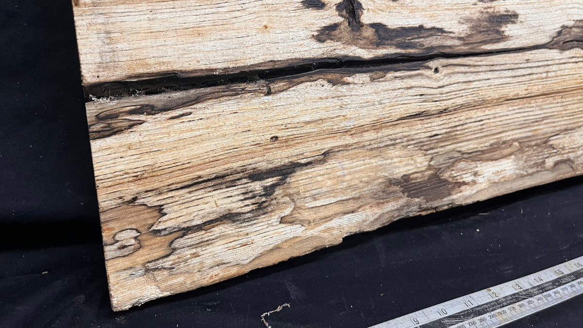 Ash timber boards, shelving 972 L x 304 W x 33 D mm       (685)