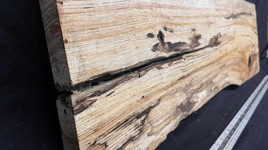 Ash timber boards, shelving 972 L x 304 W x 33 D mm       (685)