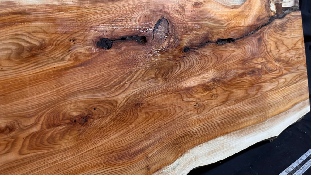 Coffee table top yew, slab, board 960 L x 468 W x 38 D mm    (687)