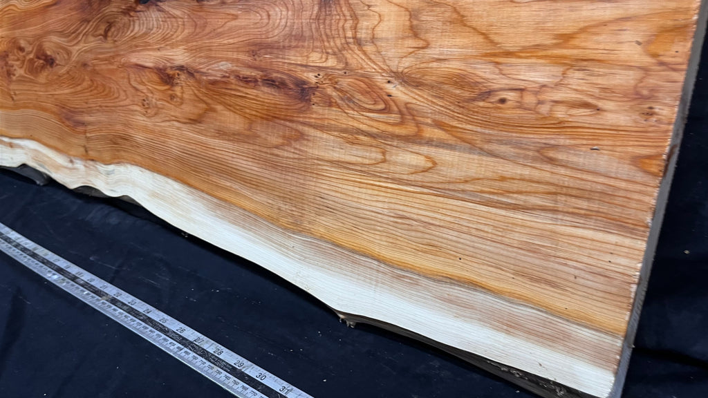 Coffee table top yew, slab, board 960 L x 468 W x 38 D mm    (687)