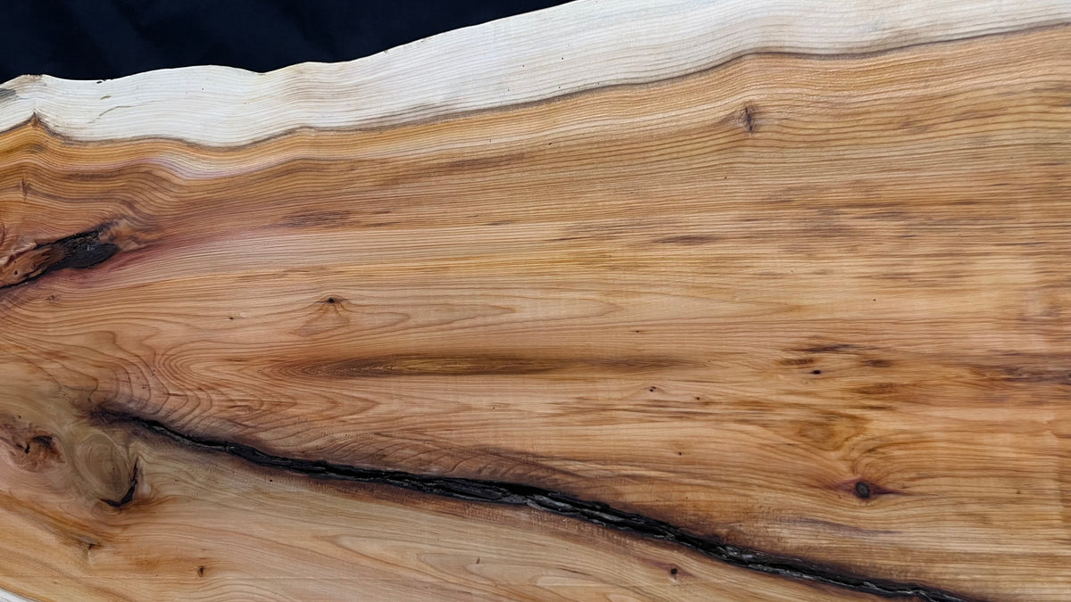 Coffee table top yew, slab, board 960 L x 468 W x 38 D mm    (687)