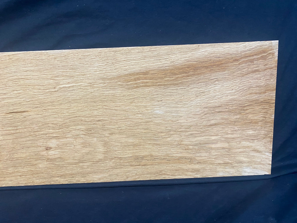 Solid oak plank, board 1180 L x 256 W x 26 D mm (379)