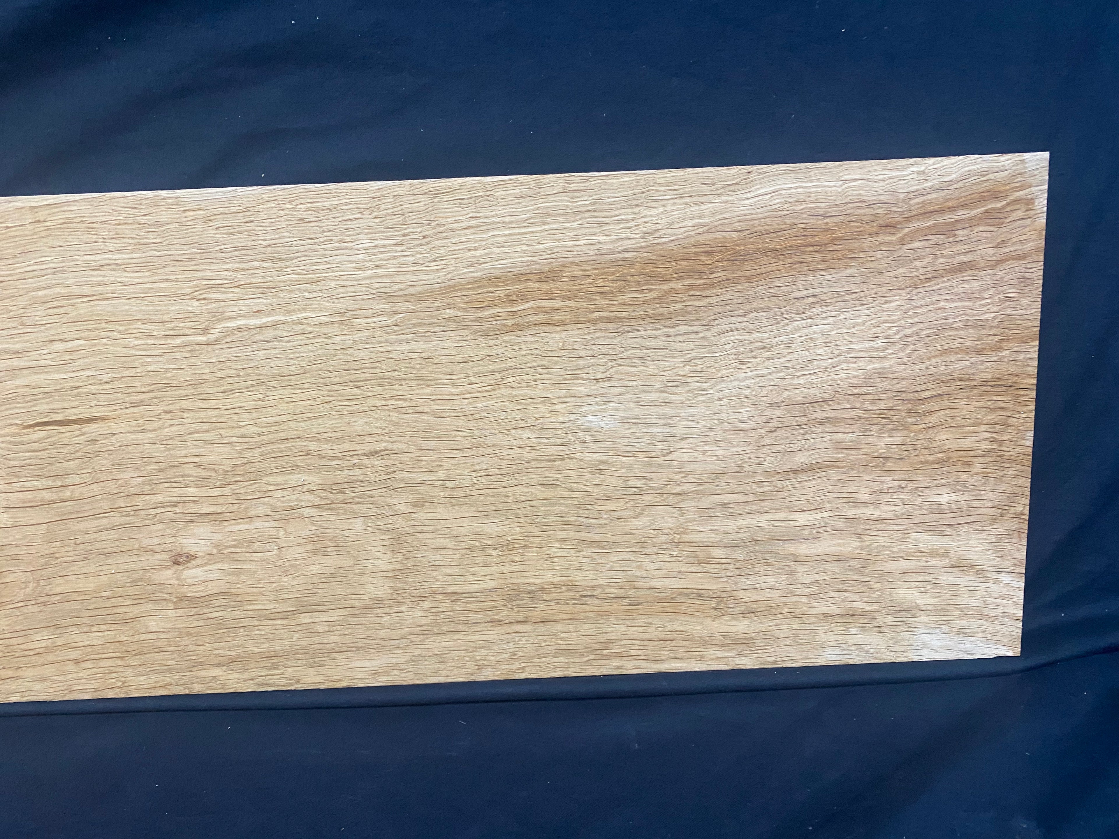 Solid oak plank, board 1180 L x 256 W x 26 D mm (379)