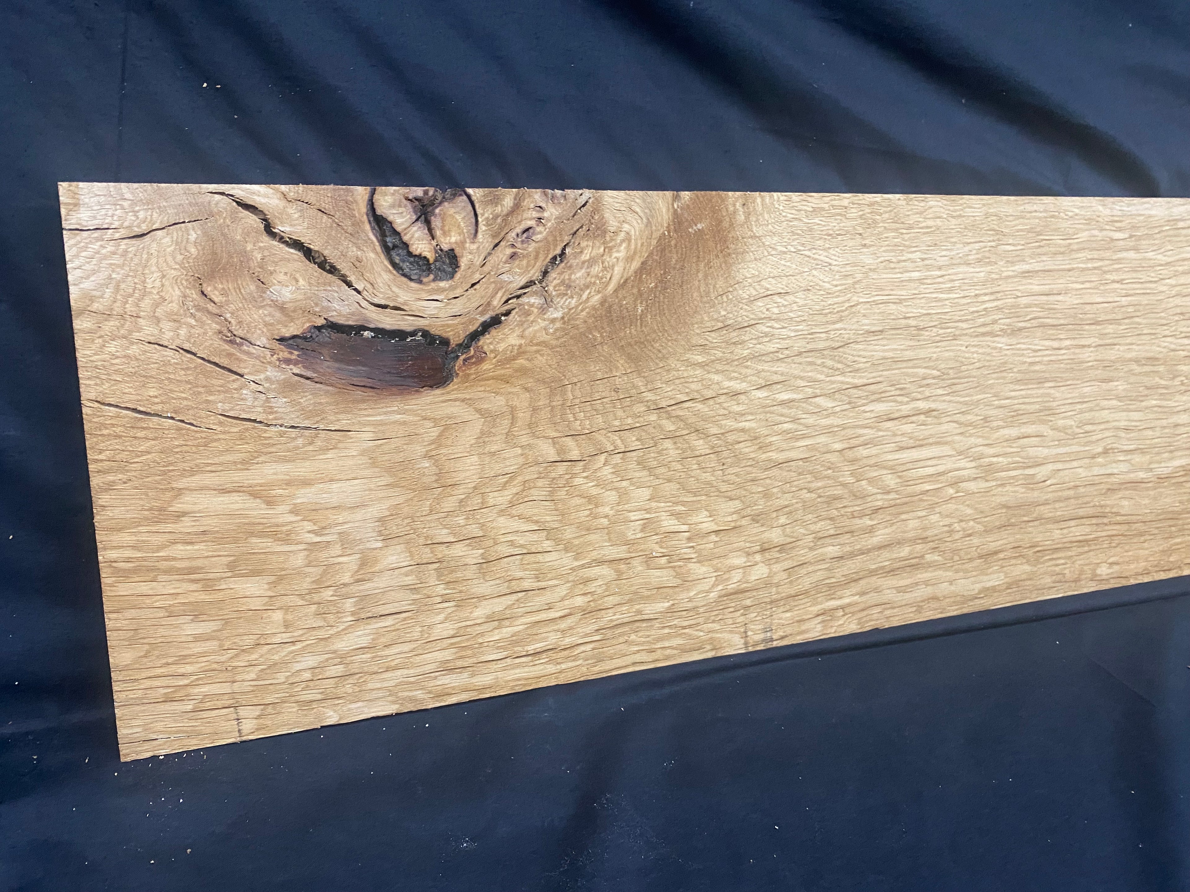 Solid oak plank, shelf, board 1167 L x 225 W x 26 D mm (380)