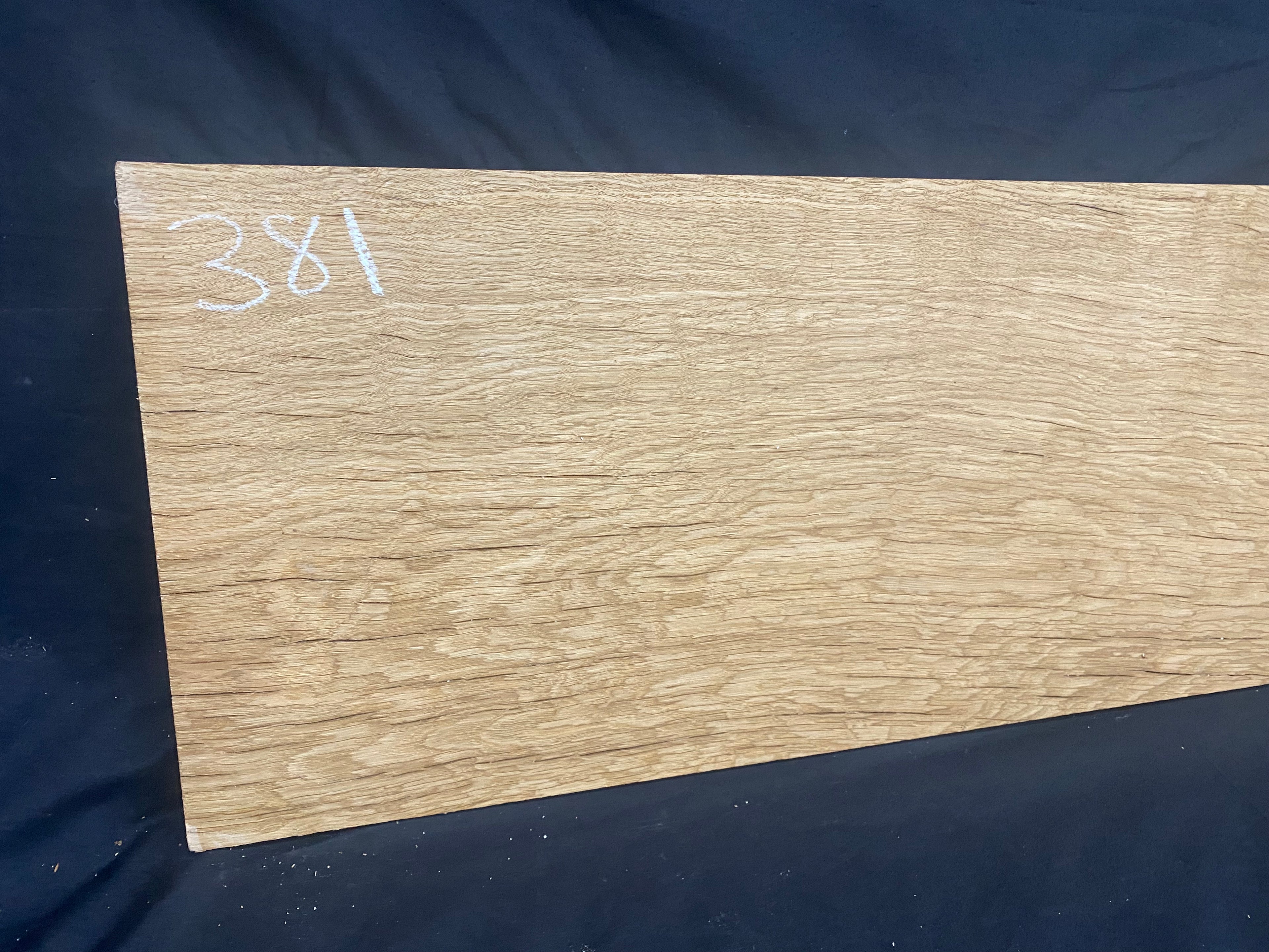 Solid oak plank, shelf, board 1182 L x 277 W x 26 D mm (381)
