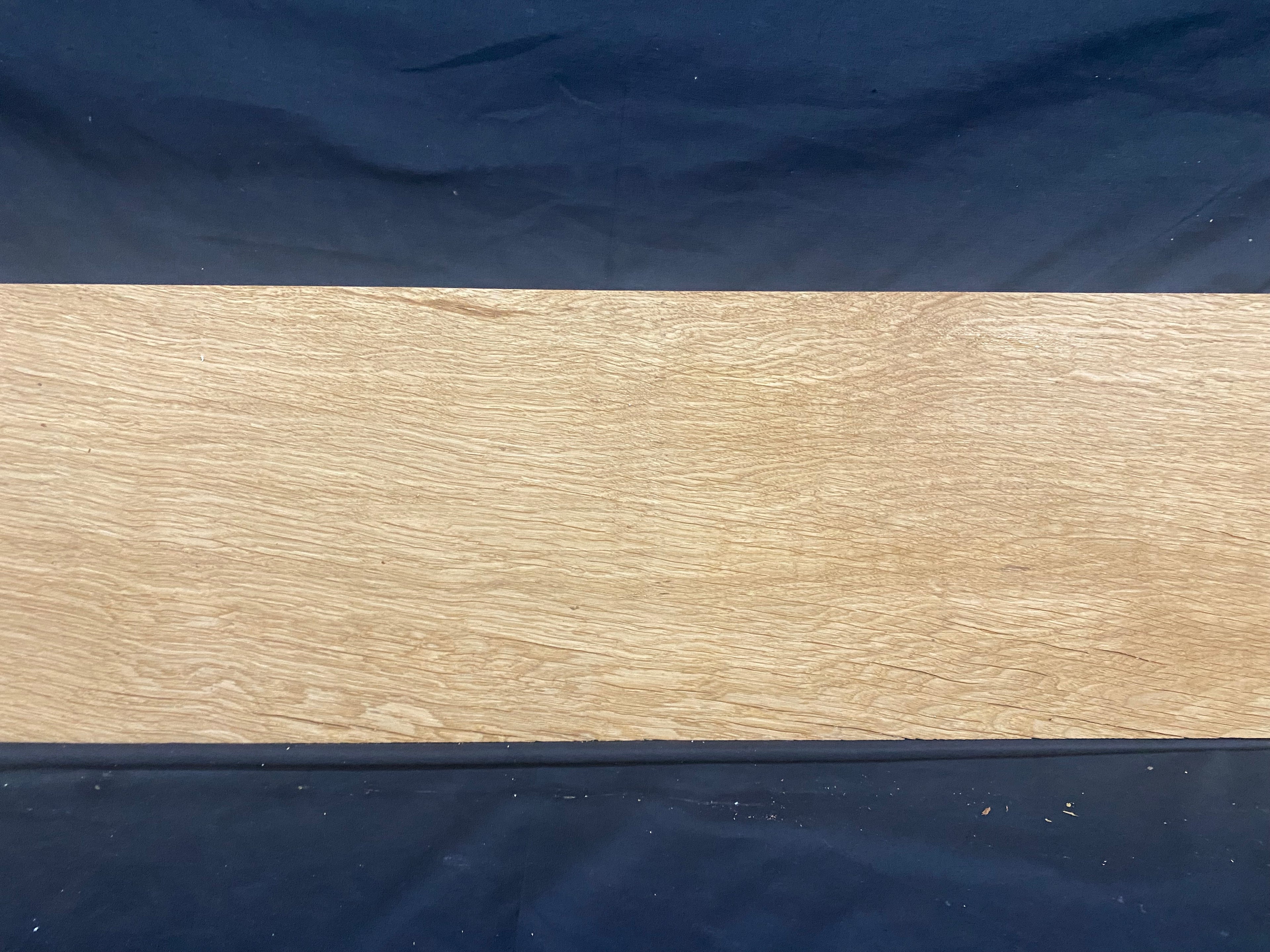 Solid oak plank, shelf, board 1180 L x 225 W x 30 D mm (383)