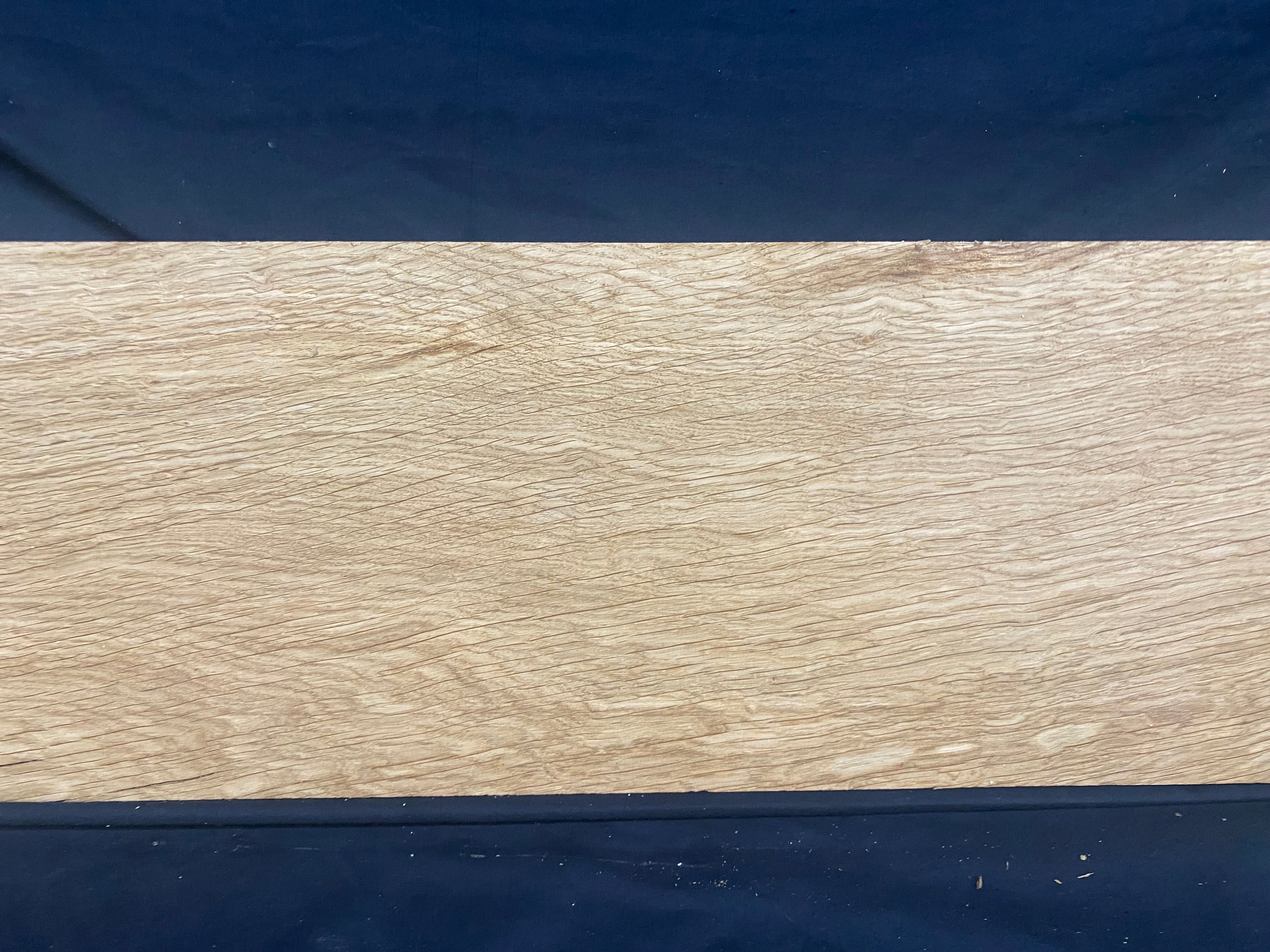 Solid oak plank, shelf, board 1180 L x 225 W x 30 D mm (383)