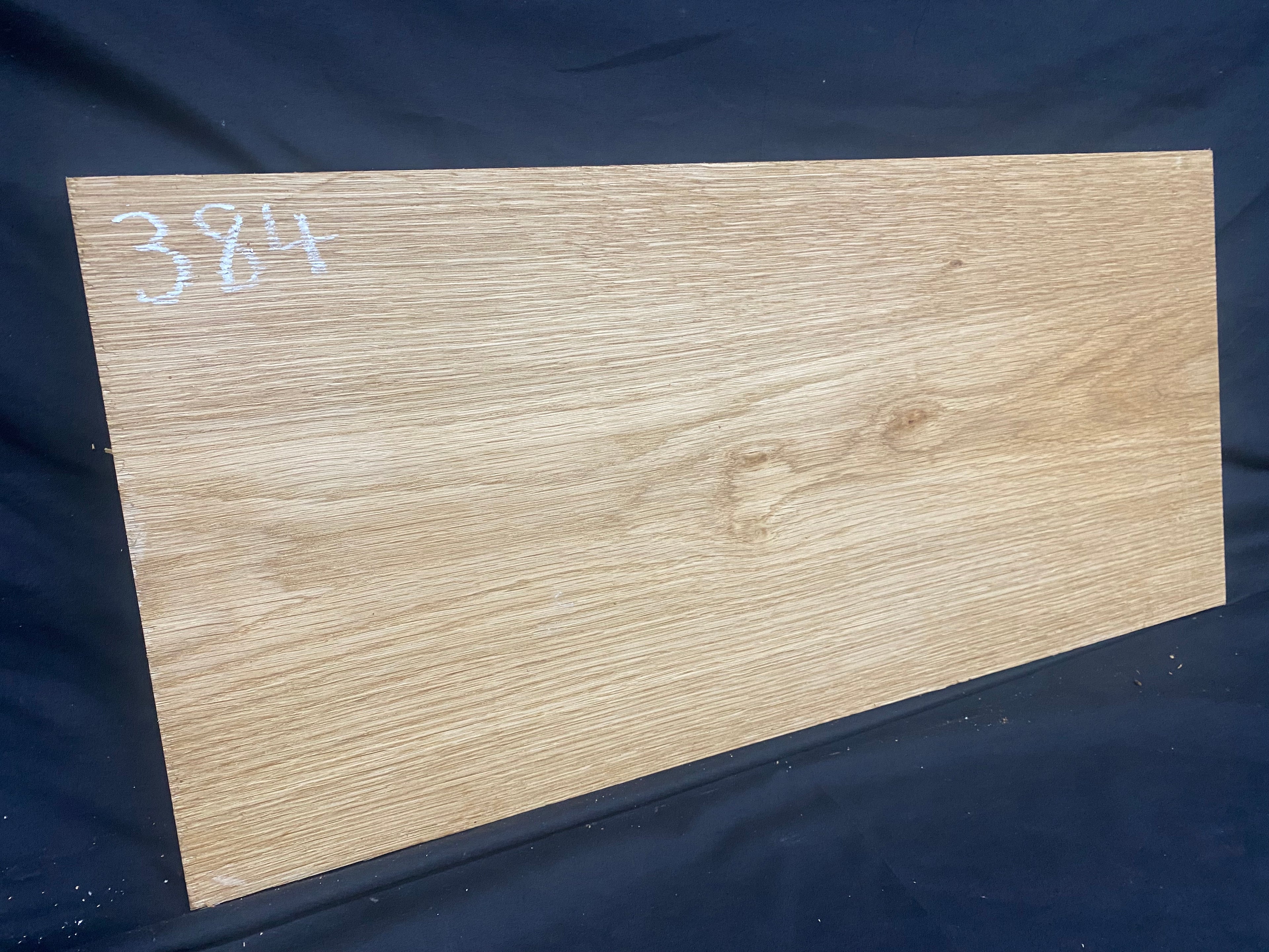 Solid oak plank, shelf, board 612 L x 283 W x 26 D mm (384)