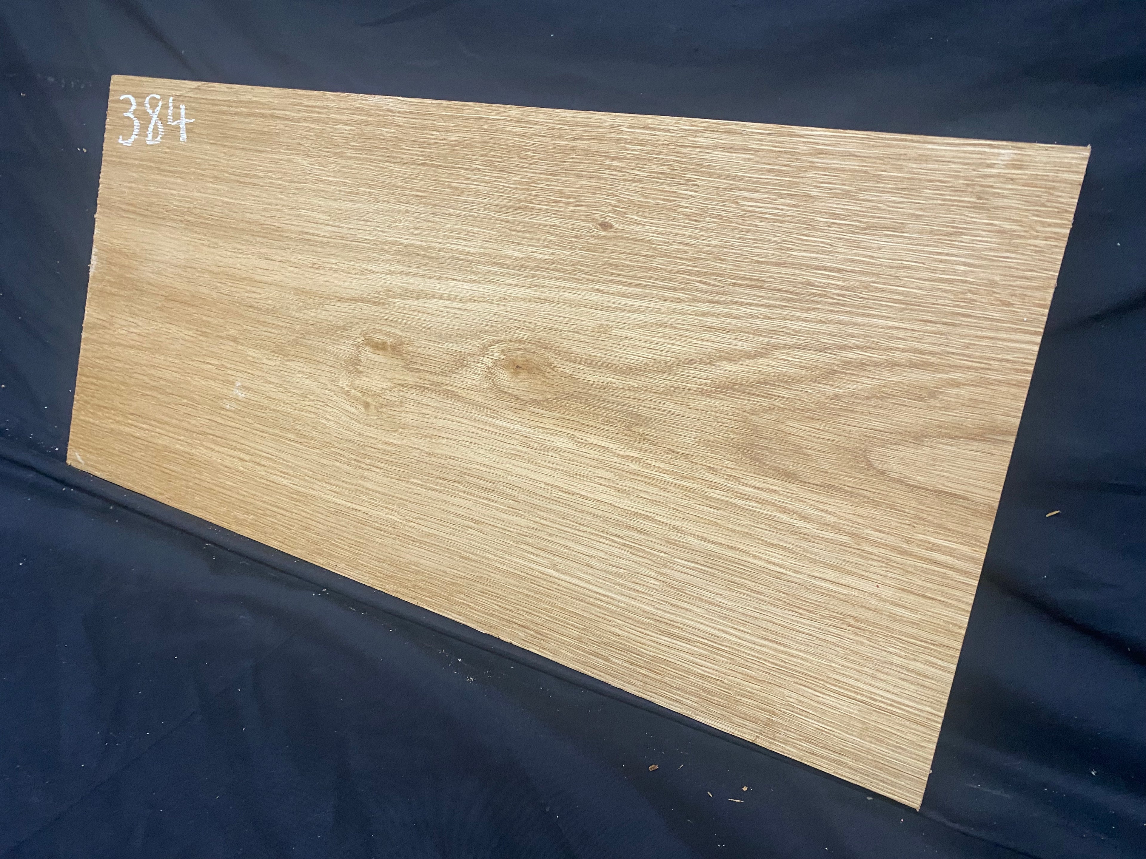 Solid oak plank, shelf, board 612 L x 283 W x 26 D mm (384)