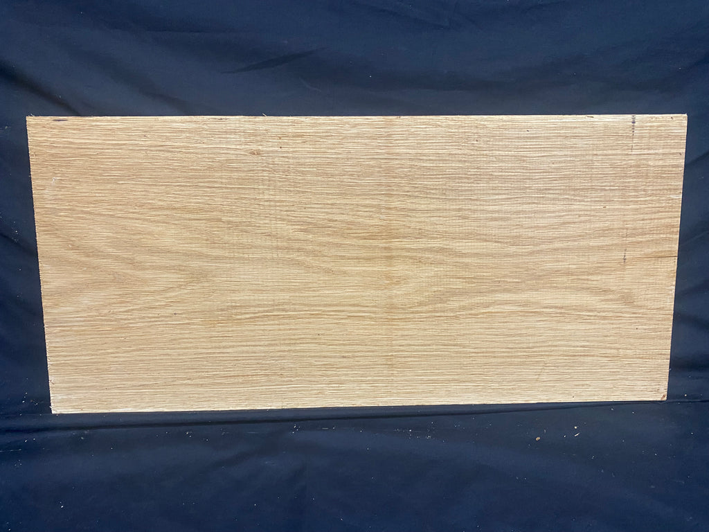 Solid oak plank, shelf, board 612 L x 283 W x 26 D mm (384)