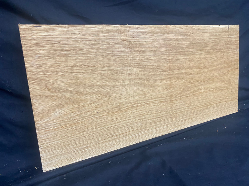 Solid oak plank, shelf, board 612 L x 283 W x 26 D mm (384)