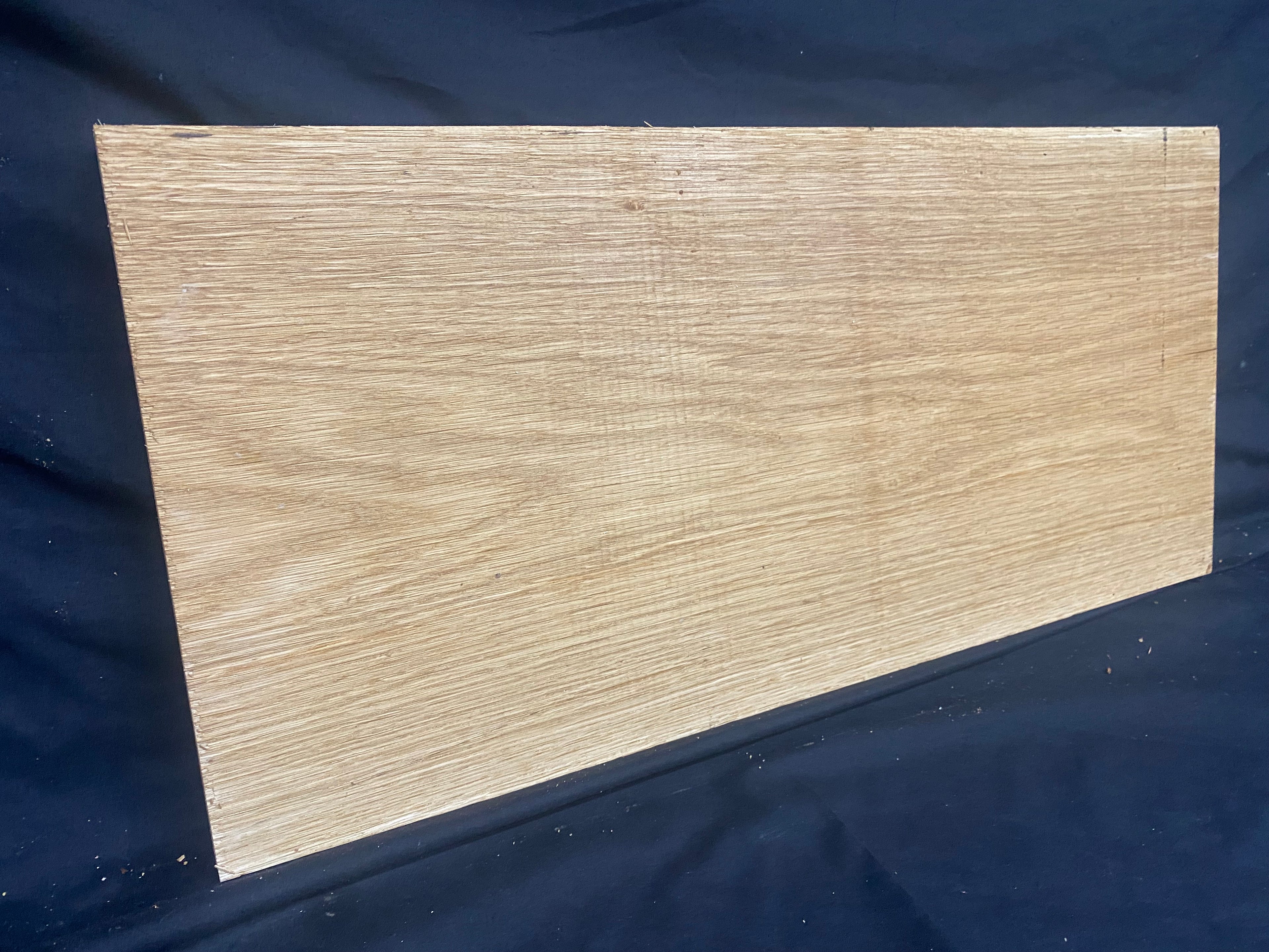 Solid oak plank, shelf, board 612 L x 283 W x 26 D mm (384)