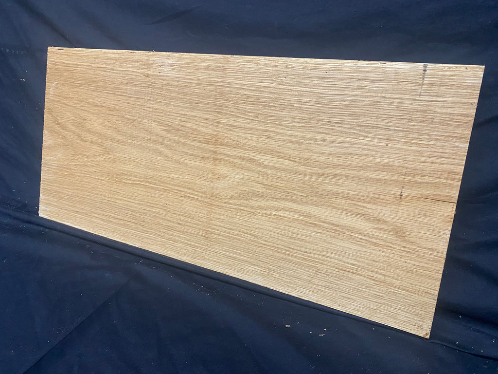 Solid oak plank, shelf, board 612 L x 283 W x 26 D mm (384)