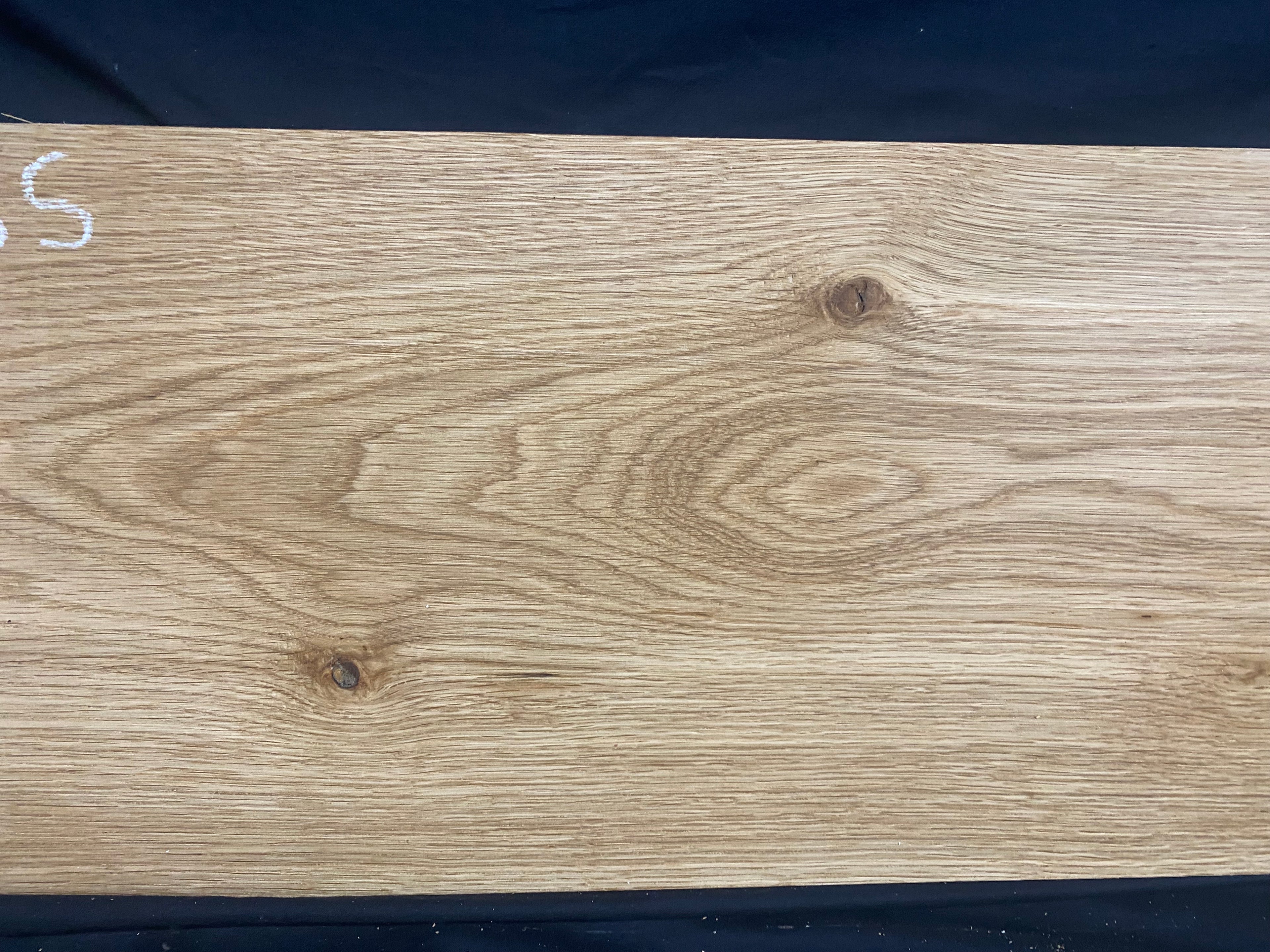 Solid oak plank, shelf, board 610 L x 282 W x 23 D mm (385)