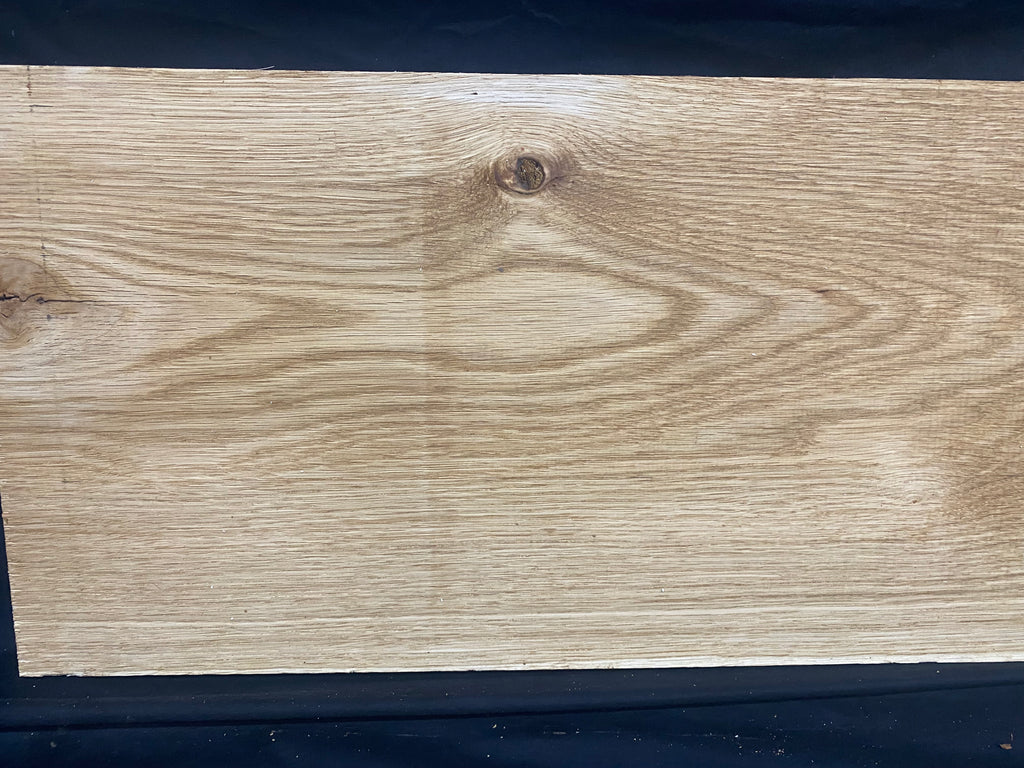 Solid oak plank, shelf, board 610 L x 282 W x 23 D mm (385)