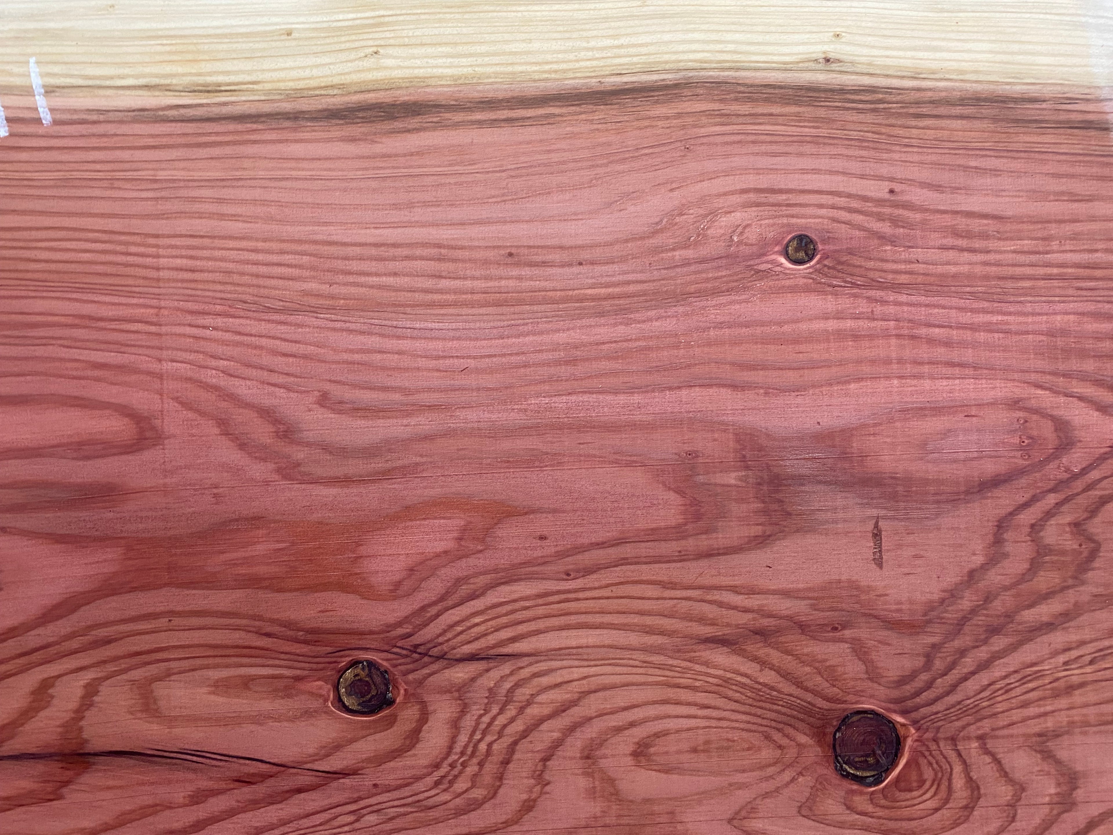 RED CEDAR PLANK, BOARD.  570 L x 466 W x 42 D mm  (371mf)