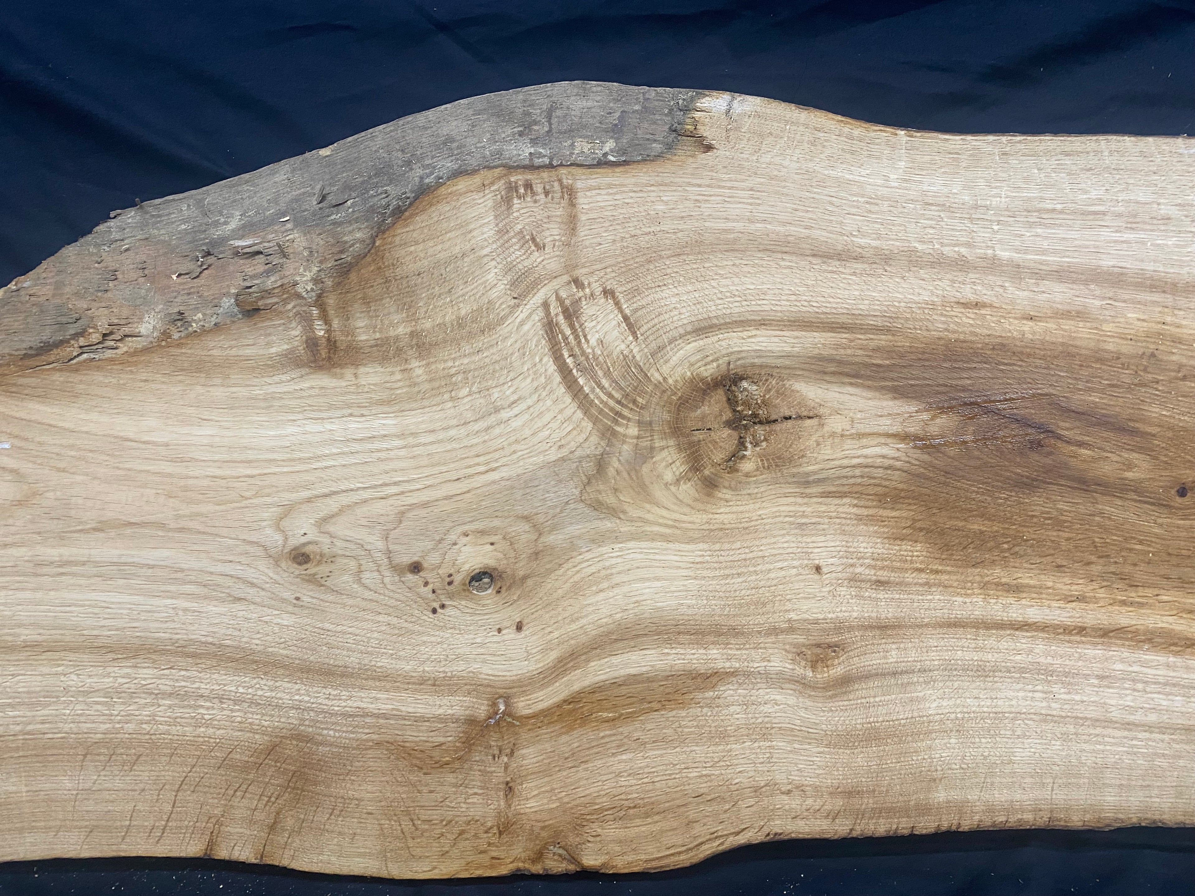 Solid oak plank, shelf, board 964 L x 435 W x 36 D mm      (mf374)