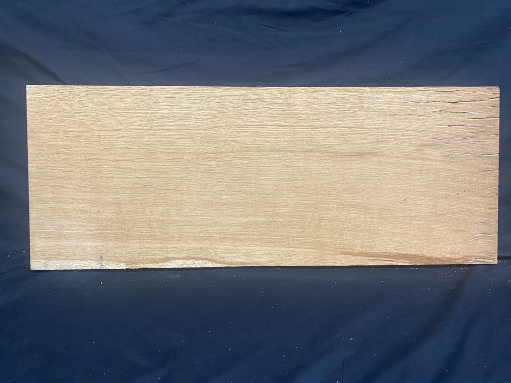 Solid oak plank, shelf, board 799 L x 308 W x 28 D mm      (mf375)
