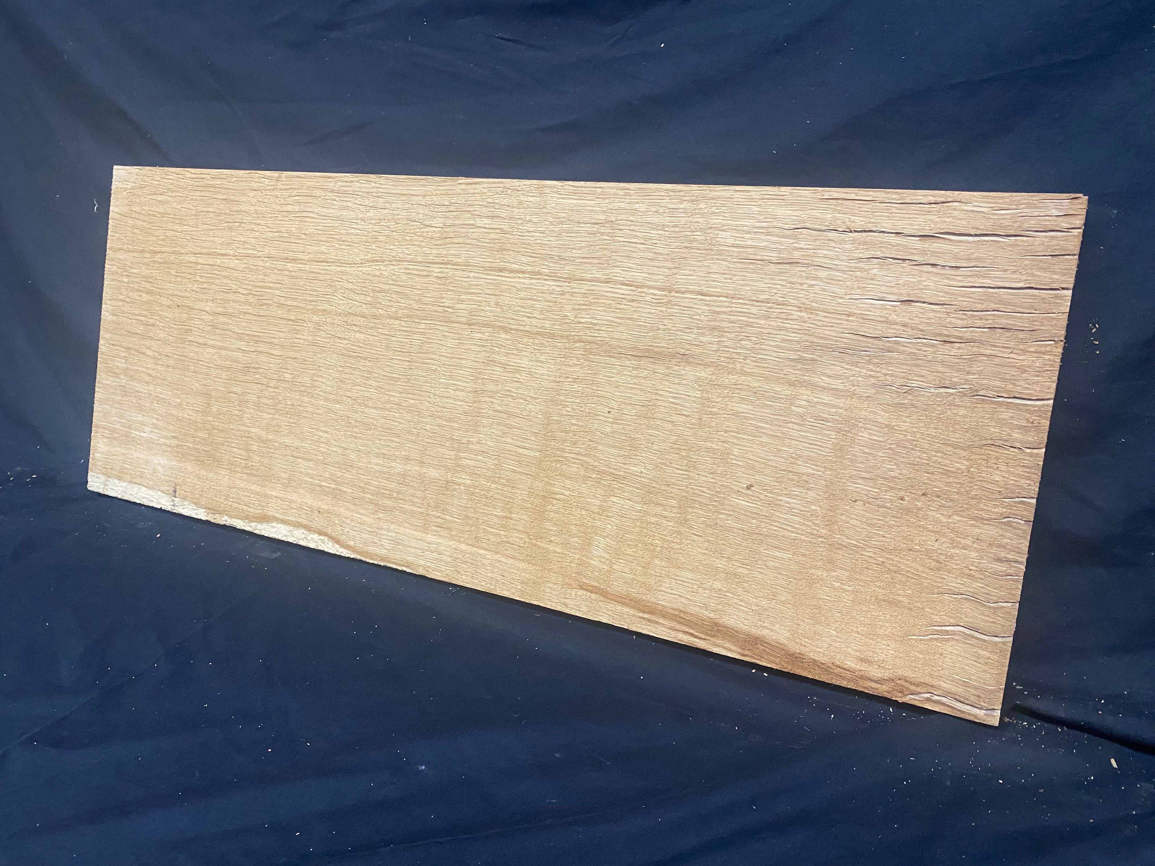 Solid oak plank, shelf, board 799 L x 308 W x 28 D mm      (mf375)